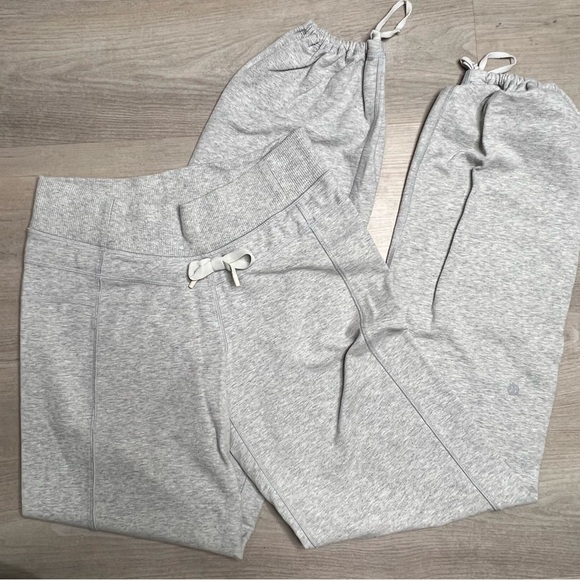 Lululemon Relaxed Fit Joggers, Heather Grey, size 4 - Picture 1 of 5